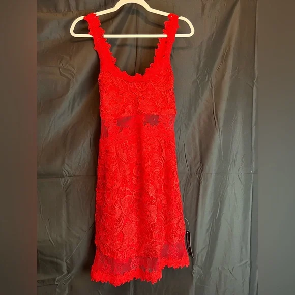 venus red lace dress Venus Red Lace Detail Sleeveless Slip Dress Women's Size Large NEW